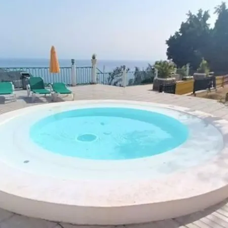 Apartment Monteparaiso, Amazing Ocean View Mogan